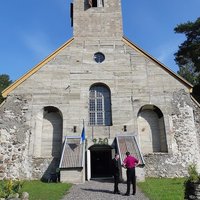 Öppna bilden i större format Töstamaa kyrka, ute